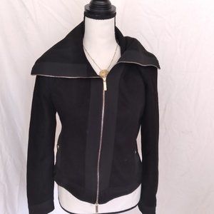 Carolina Herrera black zip up jacket sz S
